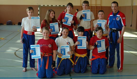 gurtelprufung-290610-gruppenb-ju.jpg