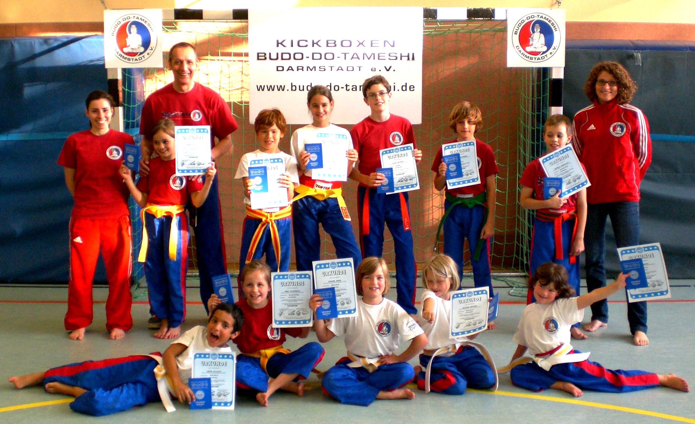 Gürtelprüfung 26.06.12 Gruppenb.1 Ki. Kindergruppe (Version: Seriös)