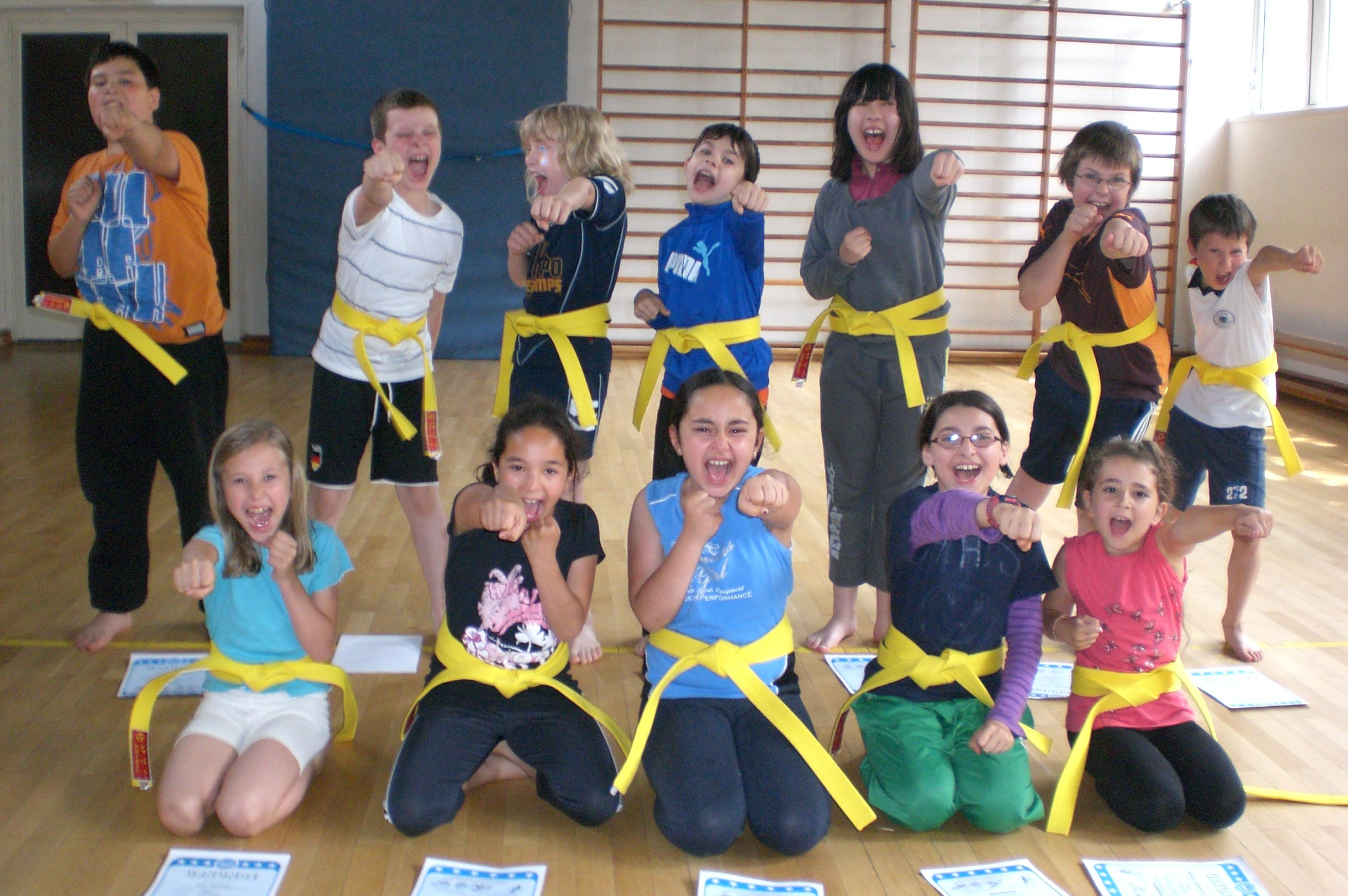 HHS 12 Grupperb.3b II Klasse 3b / Heinrich-Hoffmann-Schule  (Version: Kreativ)