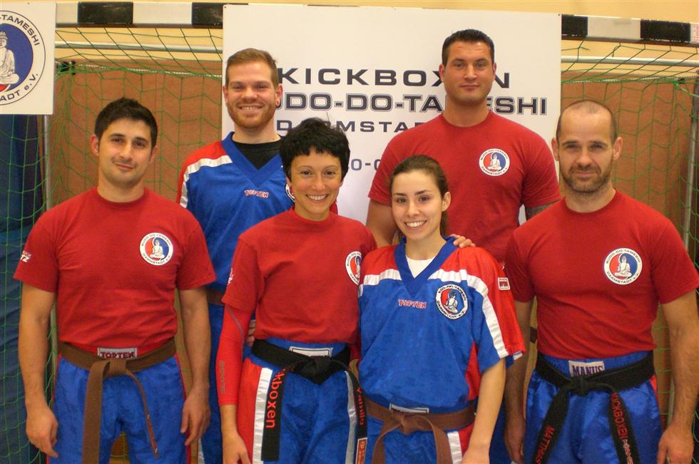 Dan Vorbereitung 12 Team 10.11.12 Dan Vorbereitung: (v.l.) Ümit, Erik, Yamile, Jülide, Jens und Matthias