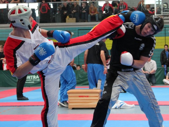 Echo Fabian Kick Fabian Fingerhut (links) präsentiert sich in WM Form und gewinnt Gold