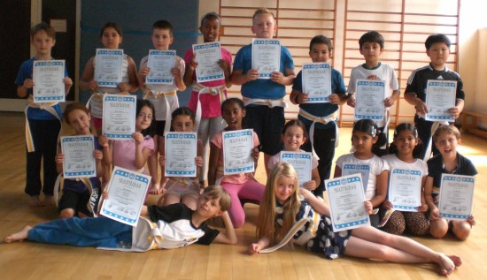 Klasse 2b / Heinrich-Hoffmann-Schule  (Version: Seriös)