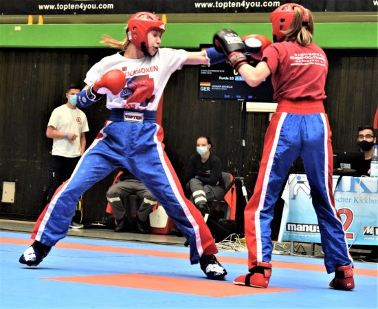 Michelle Mesmer (links) gewinnt 2x Gold.