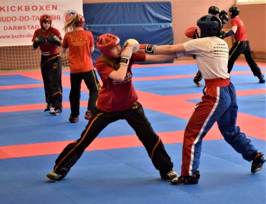 Partnerarbeit – Rana (rechts)